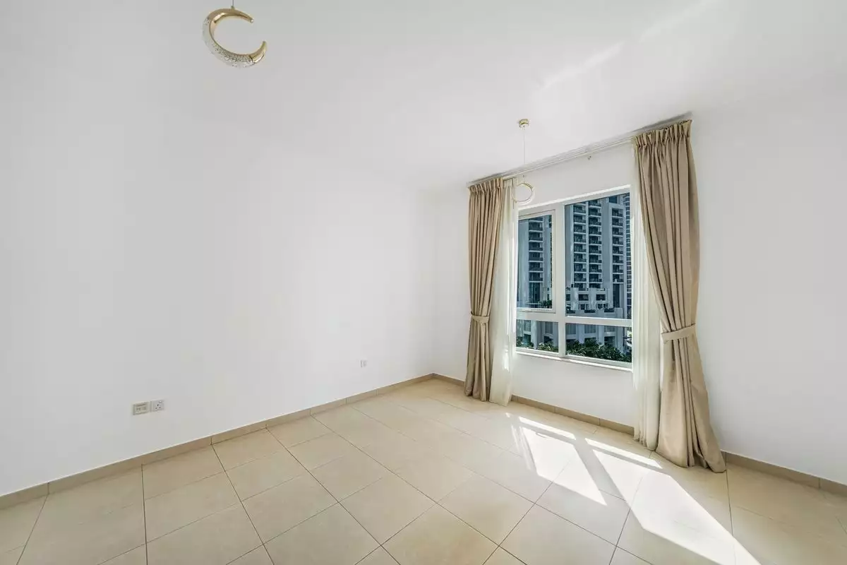 Flat 135m² in UAE, Dubai. Priced at 975277€ rent photo-16