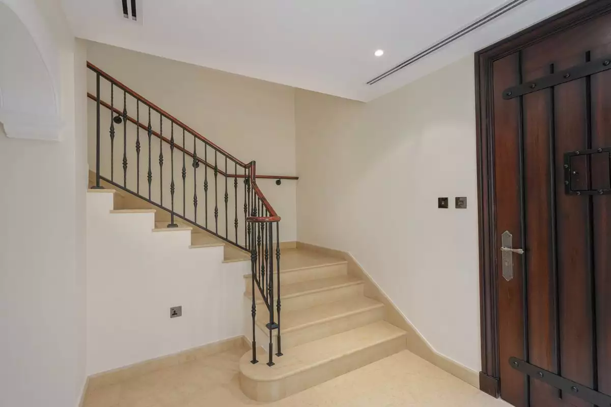 Villa 388m² in UAE, Abu Dhabi. Priced at 1804263€ rent photo-19