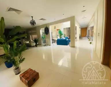 Buy in UAE for 1219097€