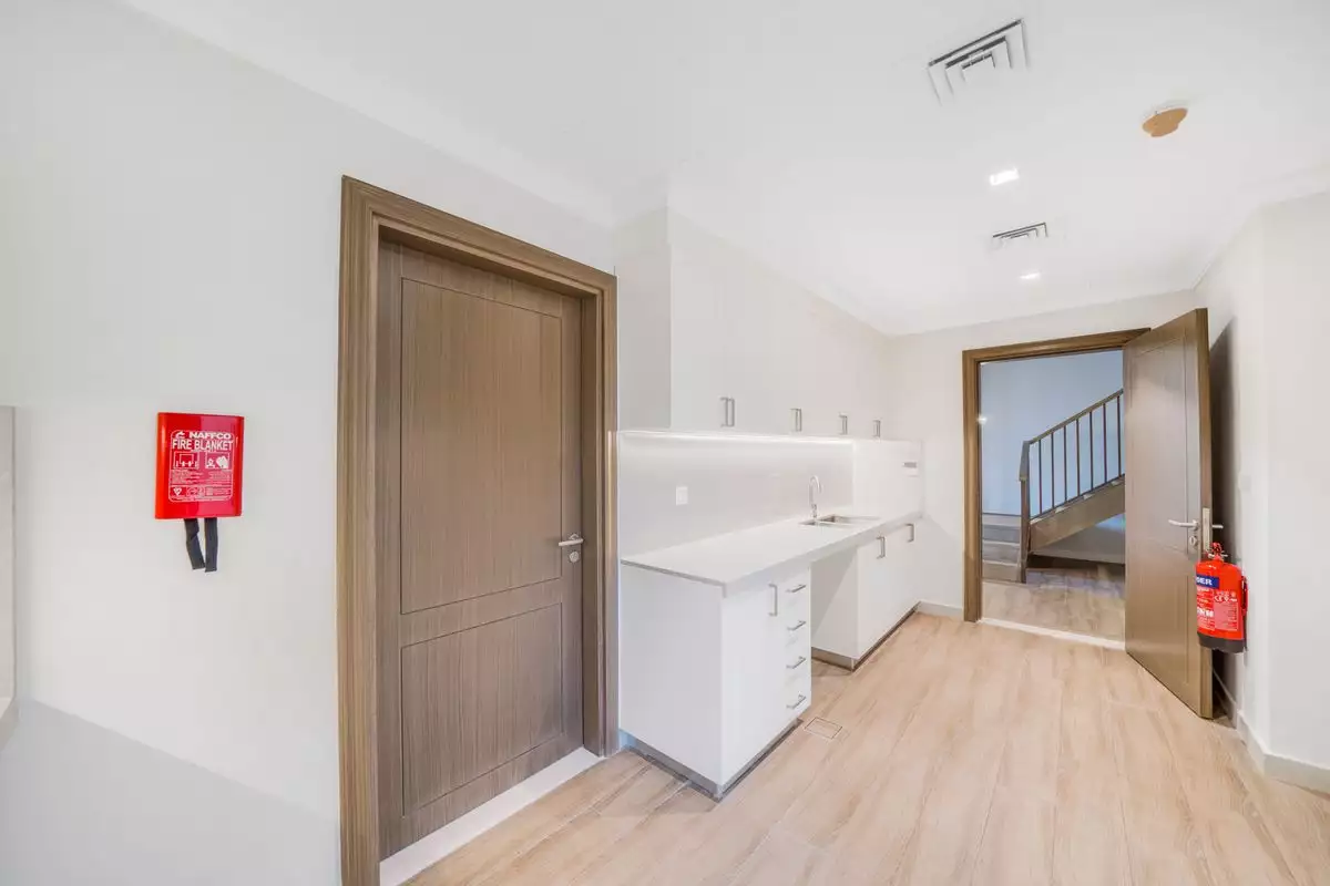Townhouse 636m² in UAE, Dubai. Priced at 5973573€ rent photo-9