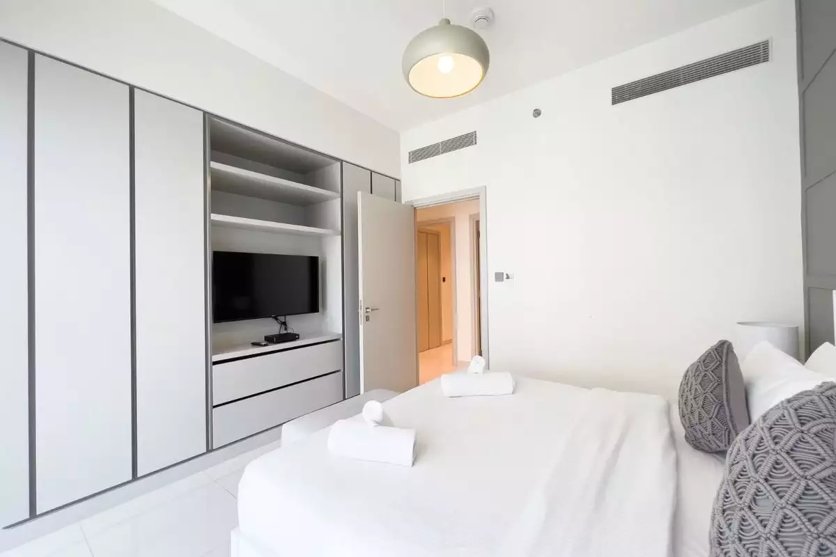 Flat 195m² in UAE, Dubai. Priced at 1682353€ rent photo-20