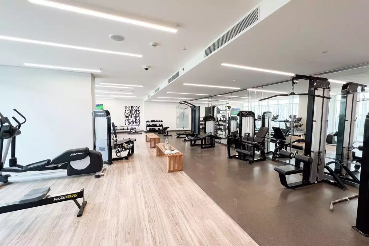 Flat 195m² in UAE, Dubai. Priced at 1682353€ rent photo-25