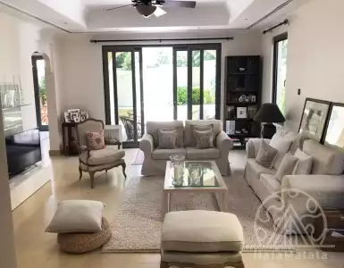 Buy in UAE for 1804263€