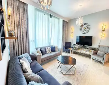 Buy in UAE for 560784€
