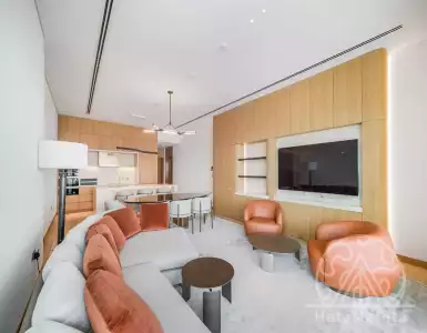 Buy in UAE for 8533676€