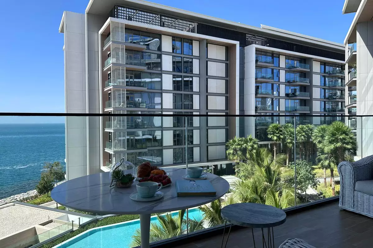 Flat 148m² in UAE, Dubai. Priced at 2169992€ rent photo-2