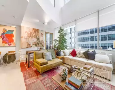 Buy in UAE for 443751€