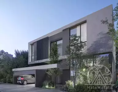 Buy in UAE for 694885€