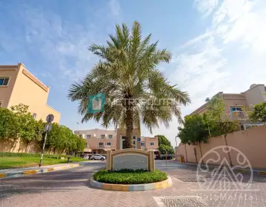 Buy in UAE for 414493€