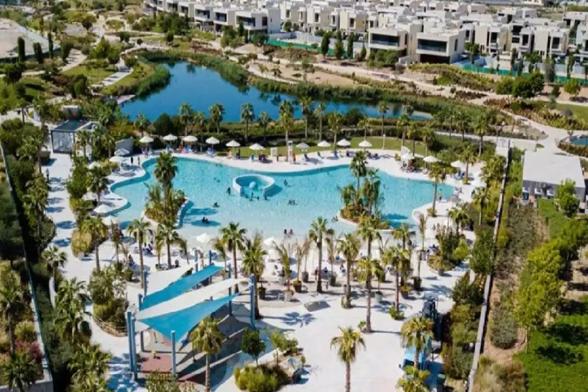 Townhouse 186m² in UAE, Dubai. Priced at 865559€ rent photo-9