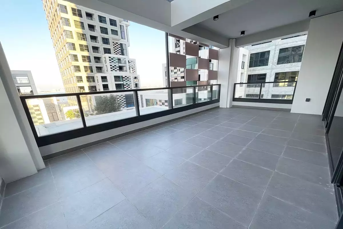 Flat 233m² in UAE, Abu Dhabi. Priced at 707076€ rent photo-3