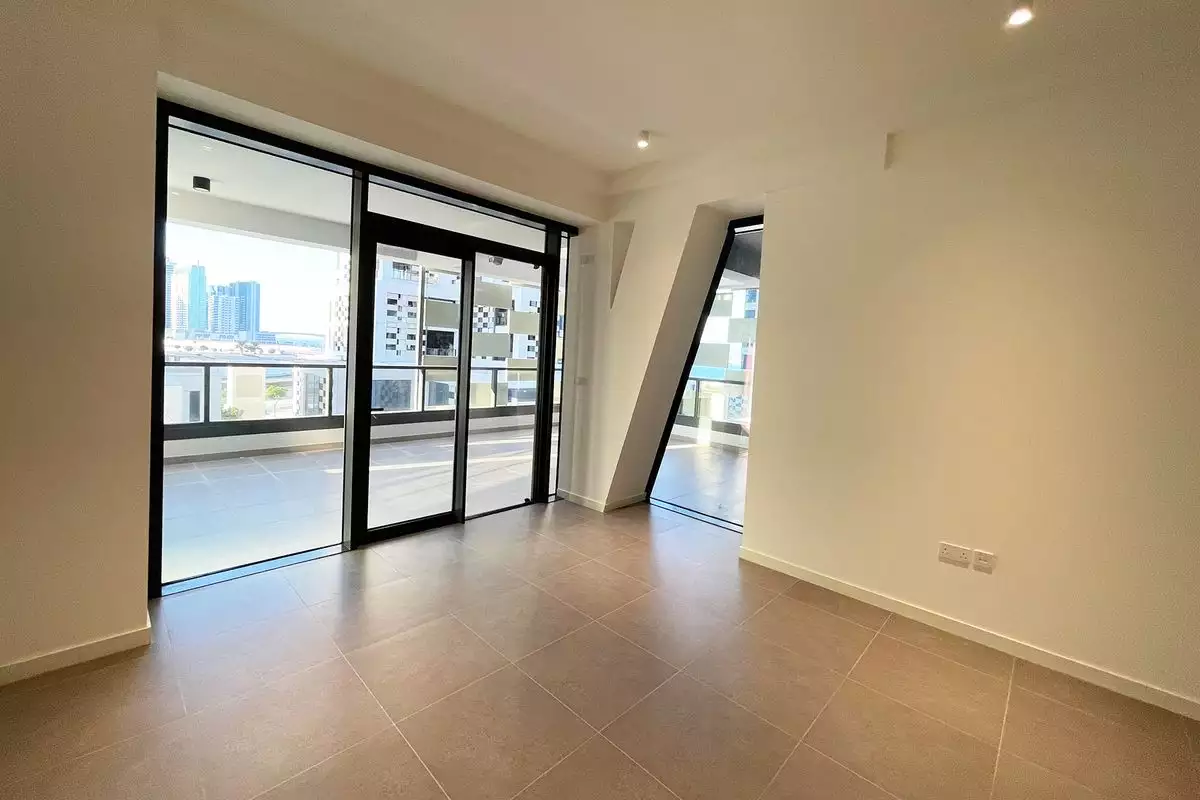Flat 233m² in UAE, Abu Dhabi. Priced at 707076€ rent photo-7