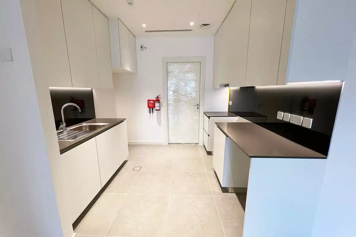 Flat 233m² in UAE, Abu Dhabi. Priced at 707076€ rent photo-10