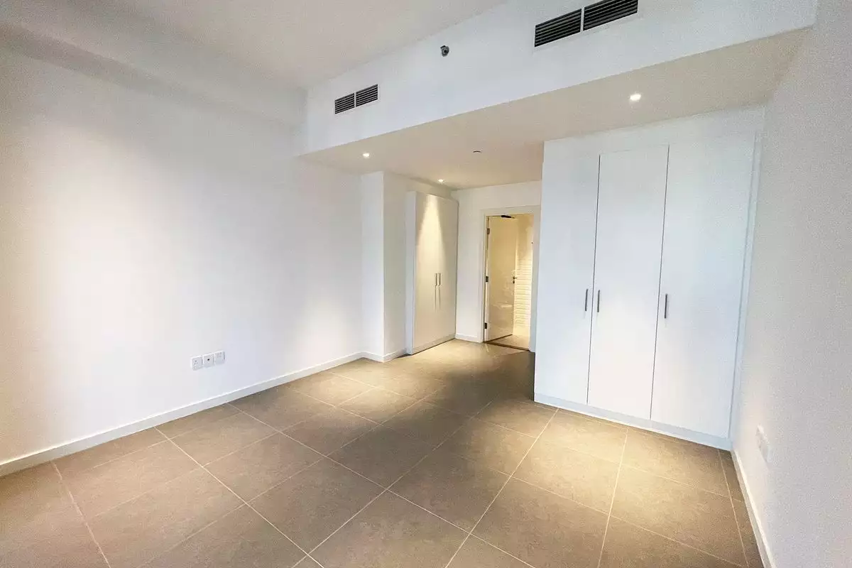 Flat 233m² in UAE, Abu Dhabi. Priced at 707076€ rent photo-15
