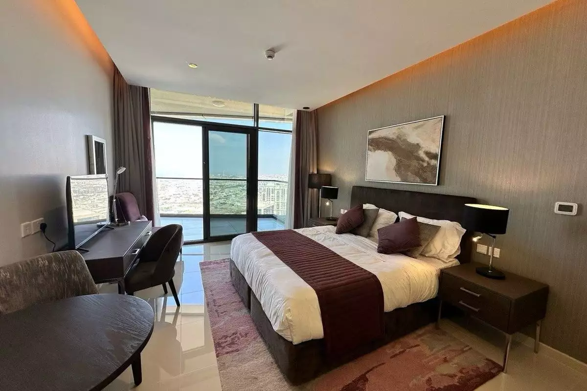 Flat 43m² in UAE, Dubai. Priced at 214561€ rent photo-1