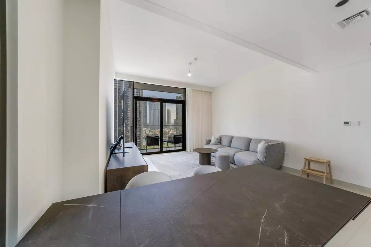 Flat 99m² in UAE, Dubai. Priced at 729020€ rent photo-2
