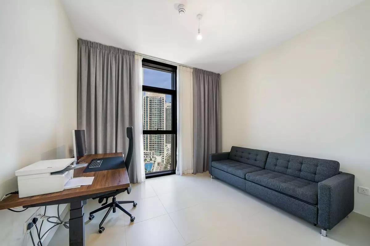 Flat 99m² in UAE, Dubai. Priced at 729020€ rent photo-11