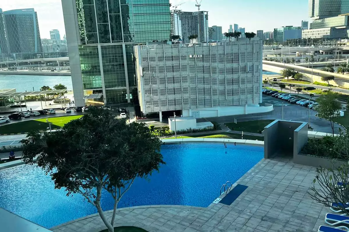 Flat 80m² in UAE, Abu Dhabi. Priced at 216999€ rent photo-3