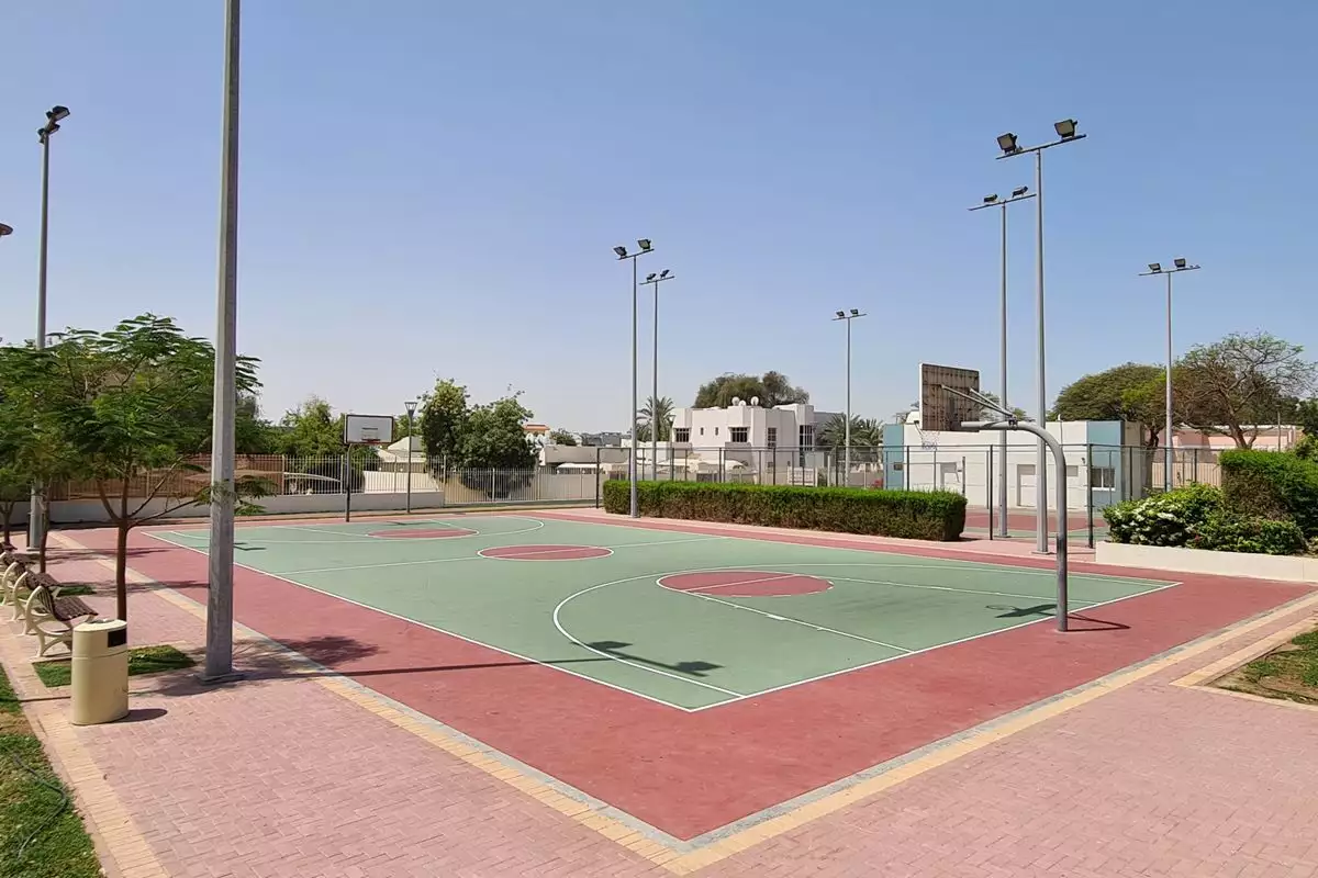 Land 1338m² in UAE, Dubai. Priced at 1401717€ rent photo-5