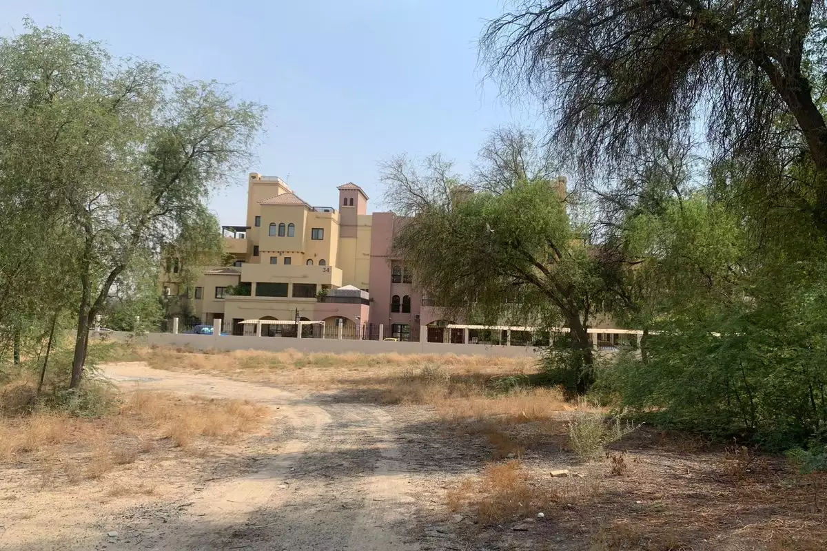 Land 1338m² in UAE, Dubai. Priced at 1401717€ rent photo-14