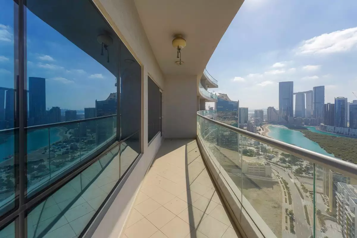 Flat 89m² in UAE, Abu Dhabi. Priced at 212123€ rent photo-3