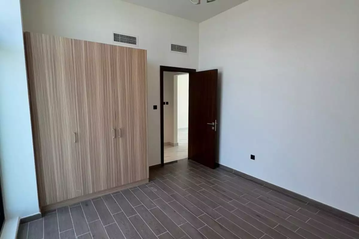 Townhouse 294m² in UAE, Dubai. Priced at 1048423€ rent photo-11