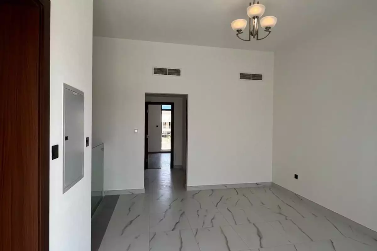 Townhouse 294m² in UAE, Dubai. Priced at 1048423€ rent photo-19