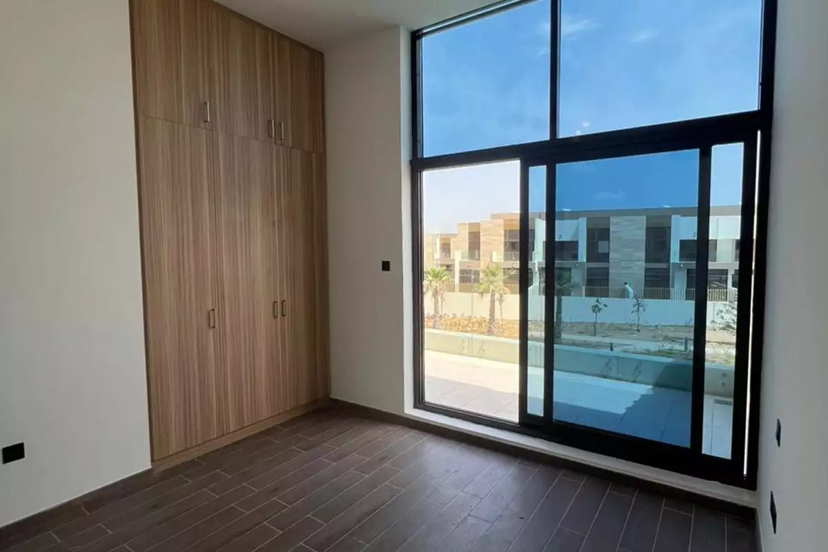 Townhouse 294m² in UAE, Dubai. Priced at 1048423€ rent photo-22