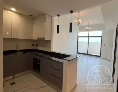 Buy in UAE for 1048423€
