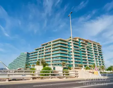 Buy in UAE for 582728€