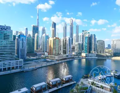 Buy in UAE for 438631€