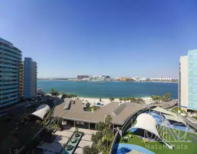 Buy in UAE for 682694€