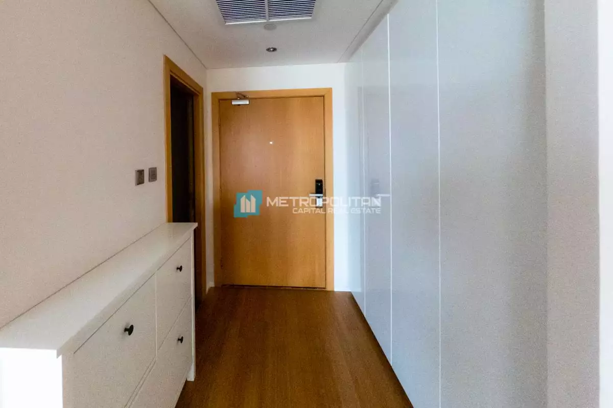 Flat 144m² in UAE, Abu Dhabi. Priced at 414493€ rent photo-5