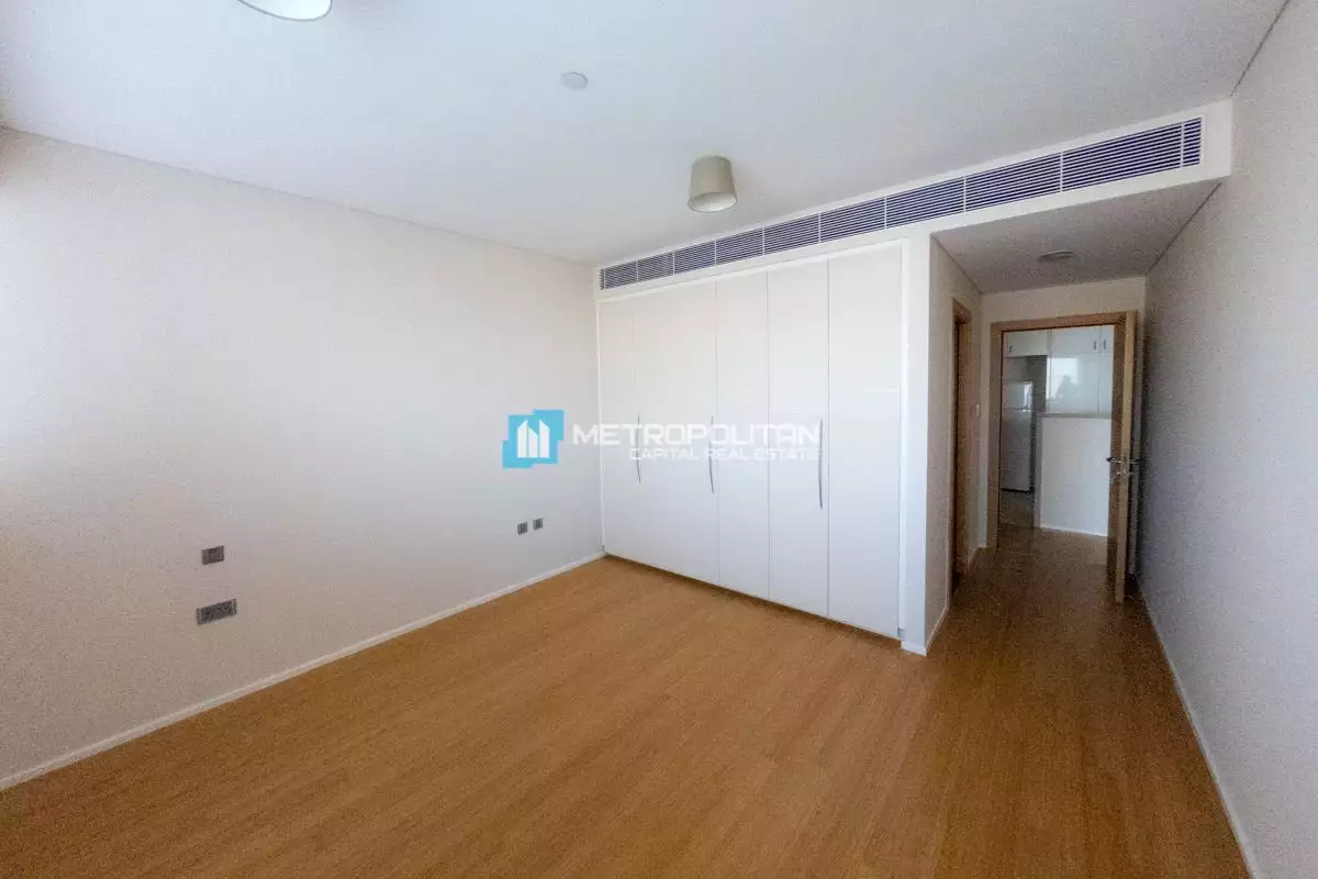 Flat 144m² in UAE, Abu Dhabi. Priced at 414493€ rent photo-6
