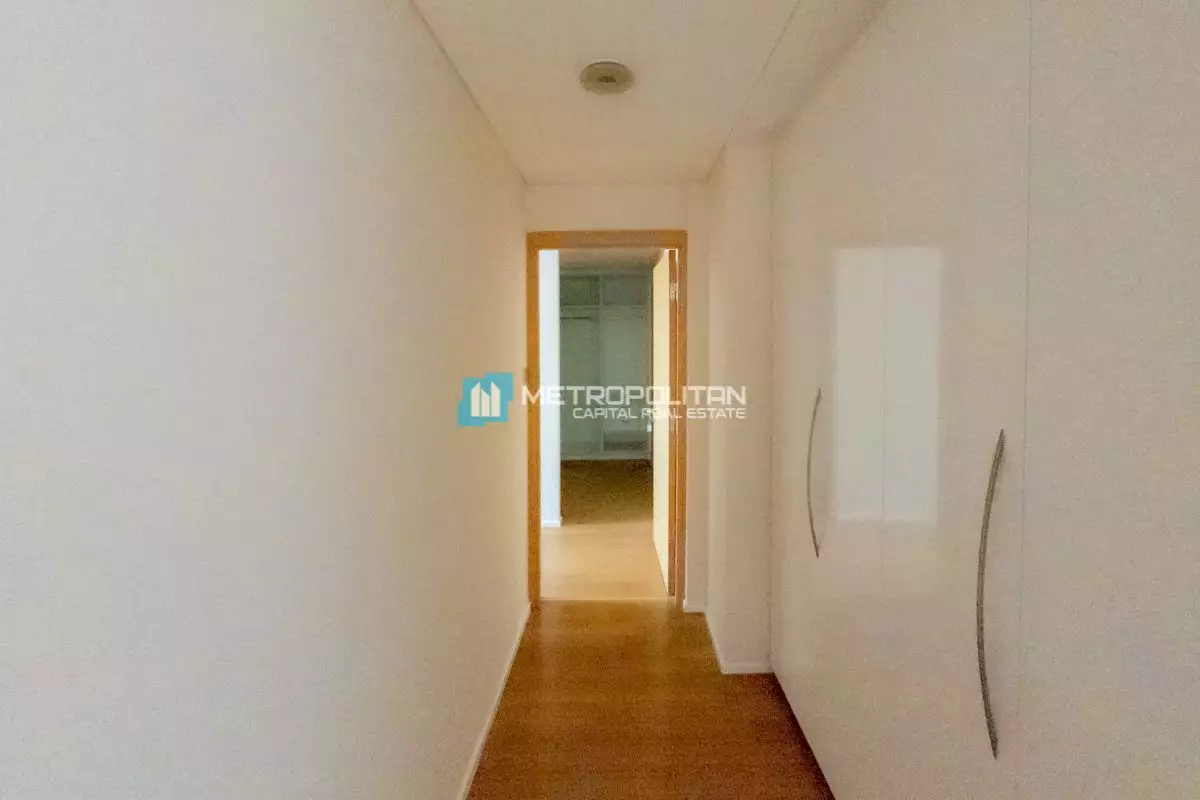 Flat 144m² in UAE, Abu Dhabi. Priced at 414493€ rent photo-9