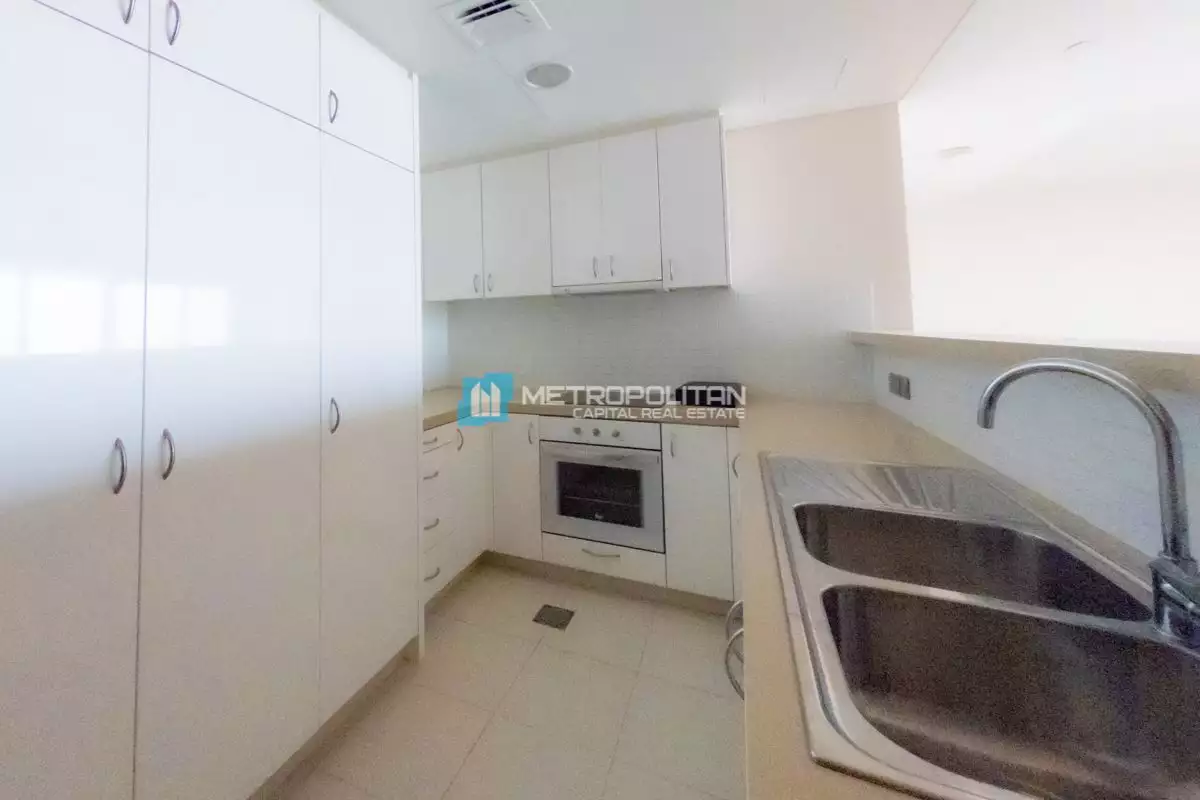 Flat 144m² in UAE, Abu Dhabi. Priced at 414493€ rent photo-12