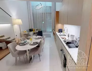 Buy in UAE for 585166€