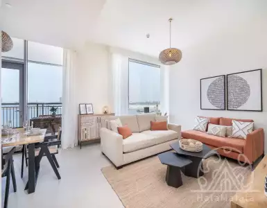 Buy in UAE for 646121€