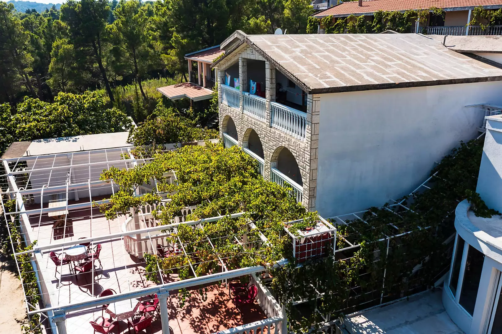 Flat 360m² in Montenegro, Sutomore. Priced at 530000€ rent photo-4