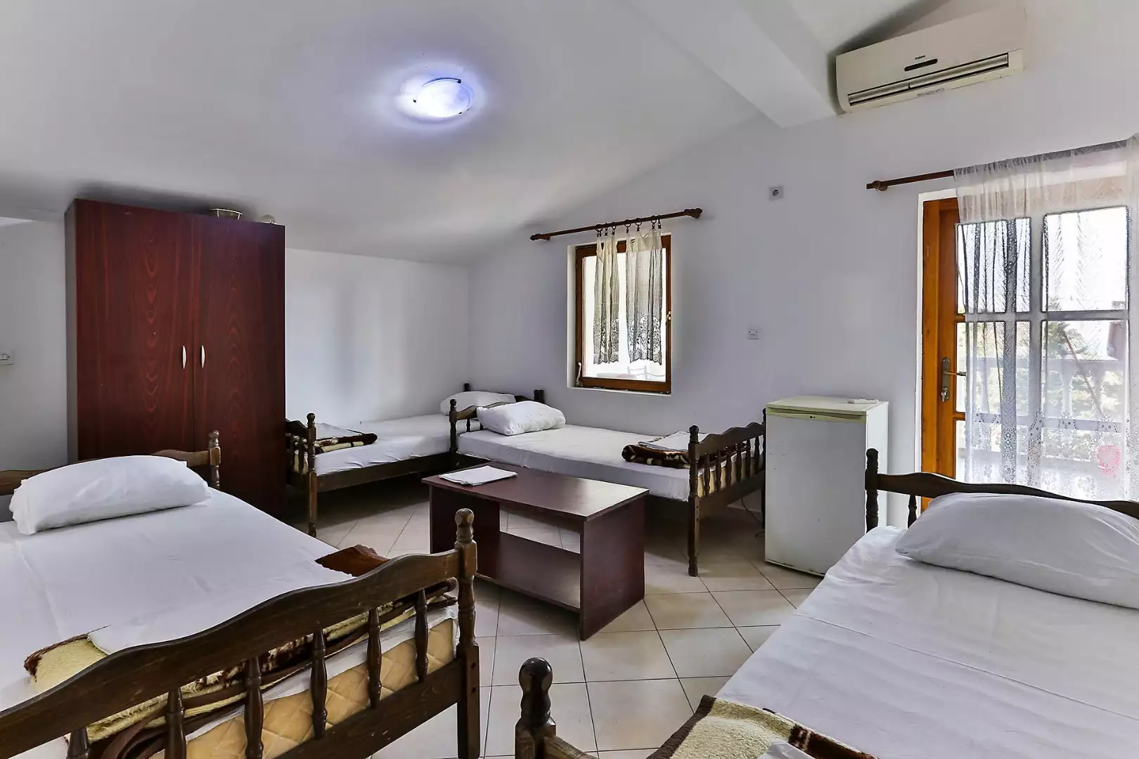 Flat 360m² in Montenegro, Sutomore. Priced at 530000€ rent photo-9