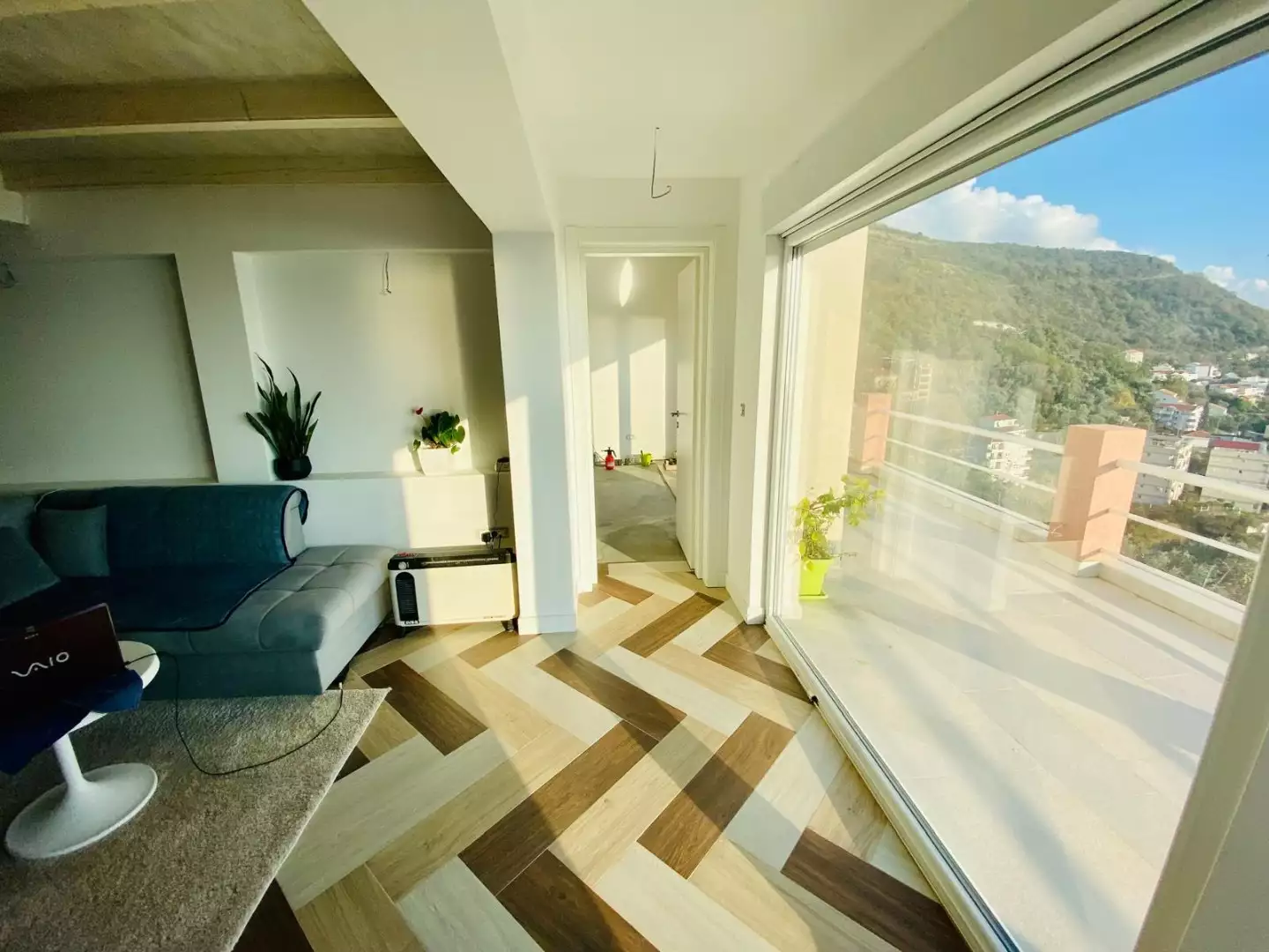 House 199m² in Montenegro, Petrovac. Priced at 320000€ rent photo-6