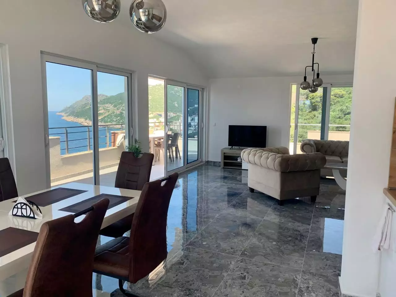 Flat 134m² in Montenegro, Bar. Priced at 250000€ rent photo-2