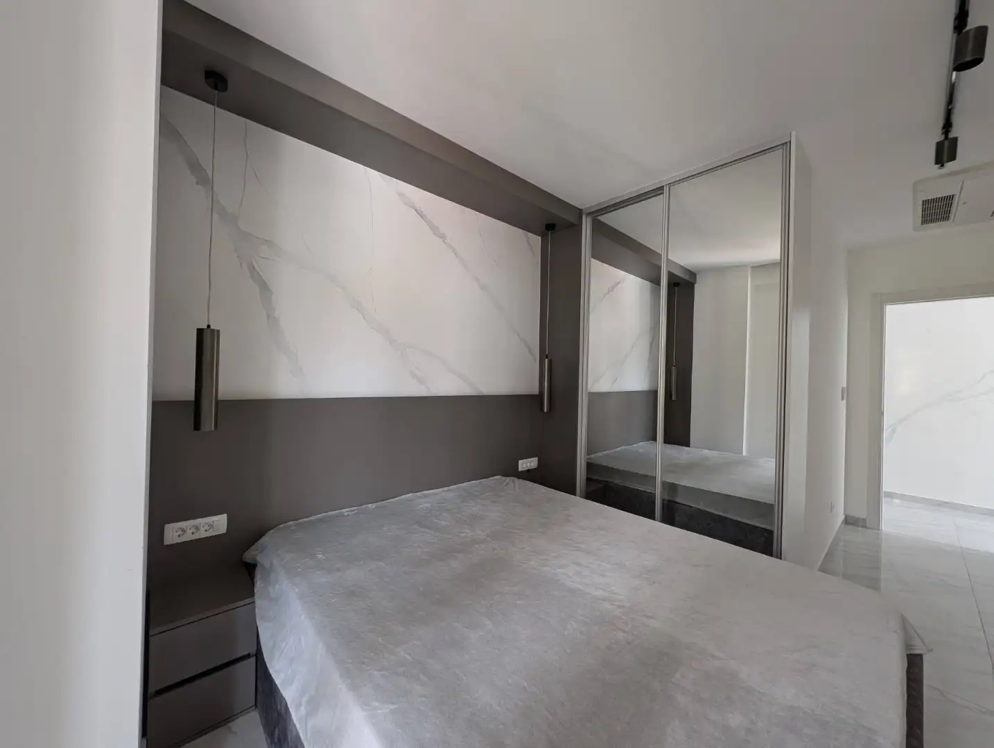 Flat 90m² in Montenegro, Rafailovici. Priced at 380000€ rent photo-11