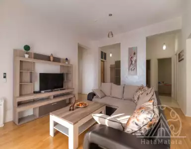 Buy in Montenegro for 685400€