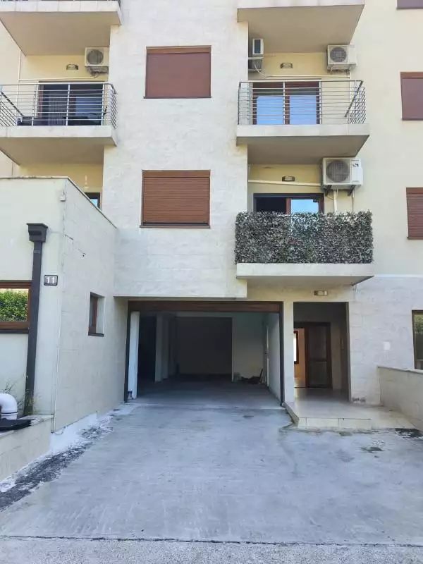Flat 75m² in Montenegro, Petrovac. Priced at 175000€ rent photo-2
