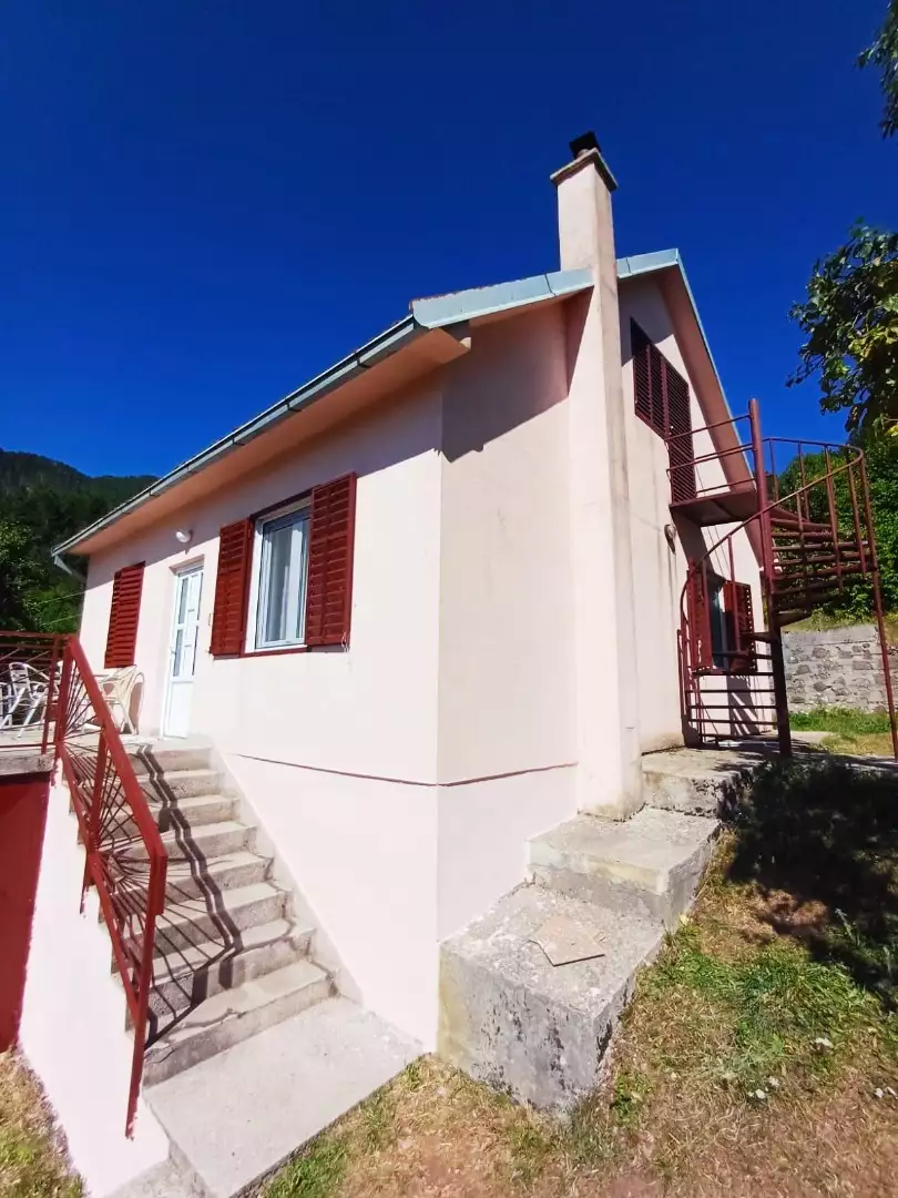 House 83m² in Montenegro, Niksic. Priced at 72500€ rent photo-4