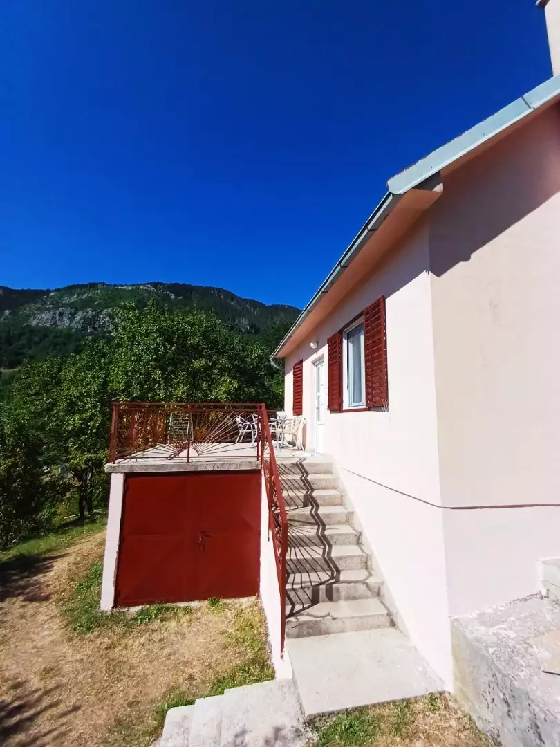 House 83m² in Montenegro, Niksic. Priced at 72500€ rent photo-8