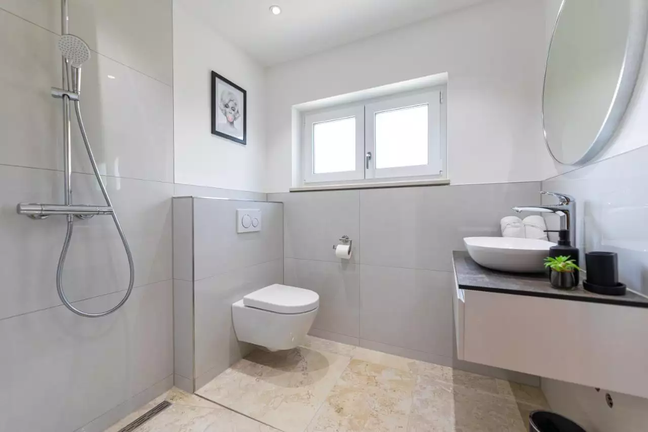 House 200m² in Croatia, Krka. Priced at 1150000€ rent photo-21