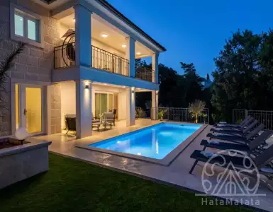 Buy in Croatia for 1150000€