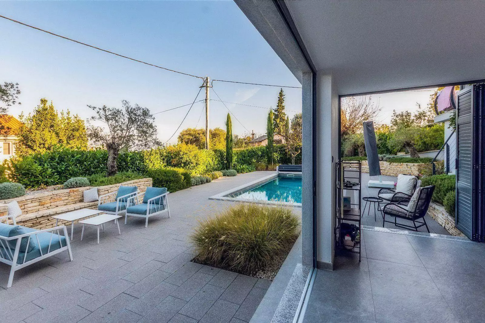 Villa 300m² in Croatia, Dobrinj. Priced at 1020000€ rent photo-6